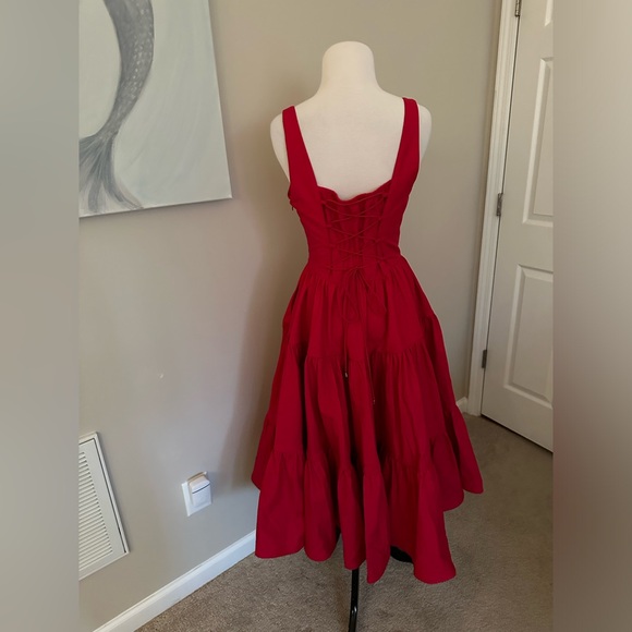 Adorable Chelsea Reece Madonna MIDI dress size 8-10 red dress square neckline - Picture 7 of 9